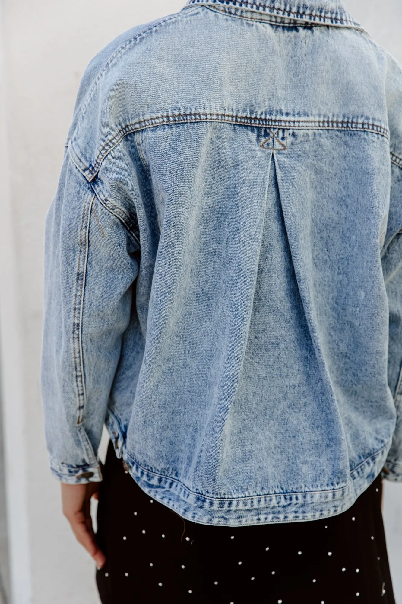BLUE JEAN BEAUTY JACKET