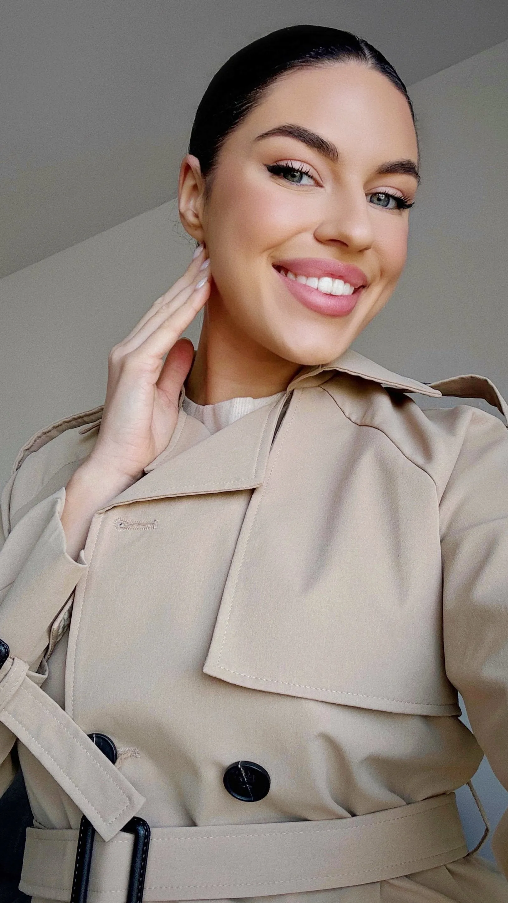 Classic Luxury Trench Coat - Khaki