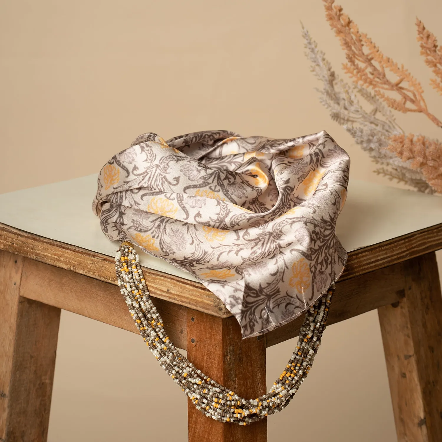 Himachal Damask Necklace Scarf