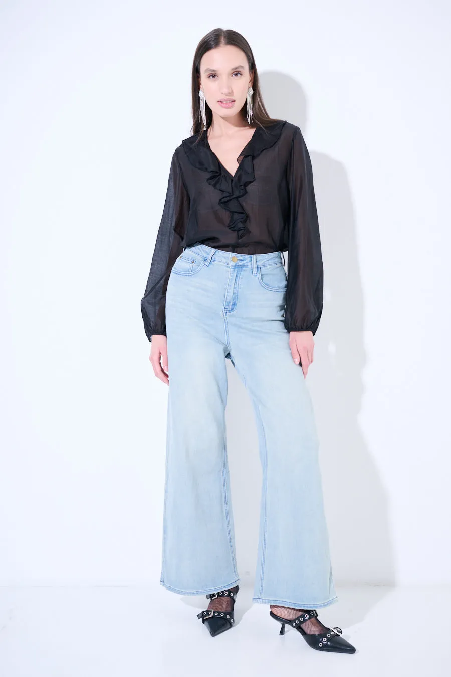 Light-wash wide-leg denim jeans wholesale