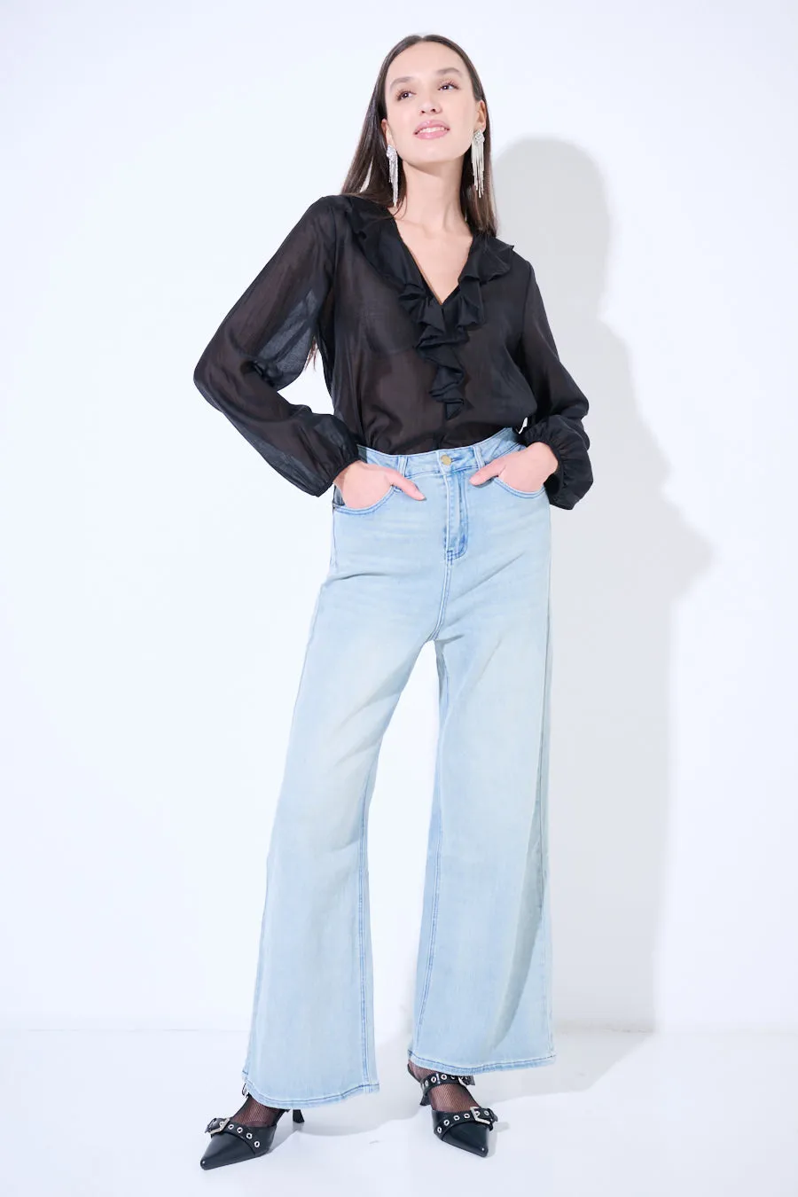 Light-wash wide-leg denim jeans wholesale