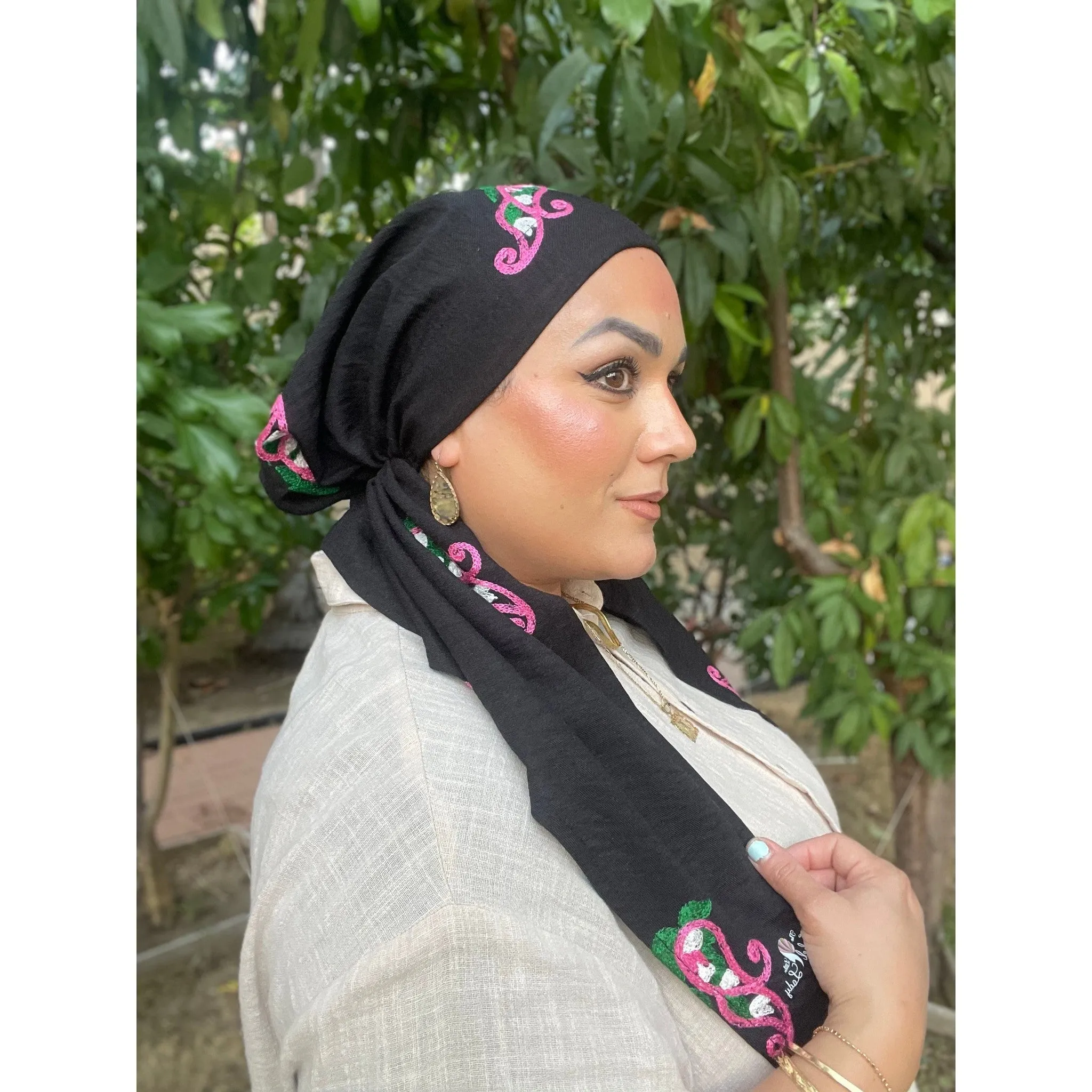 Linen Embroidered Pretied w/ VELVET HEADBAND & Adjustable Circumference - Black/Pink