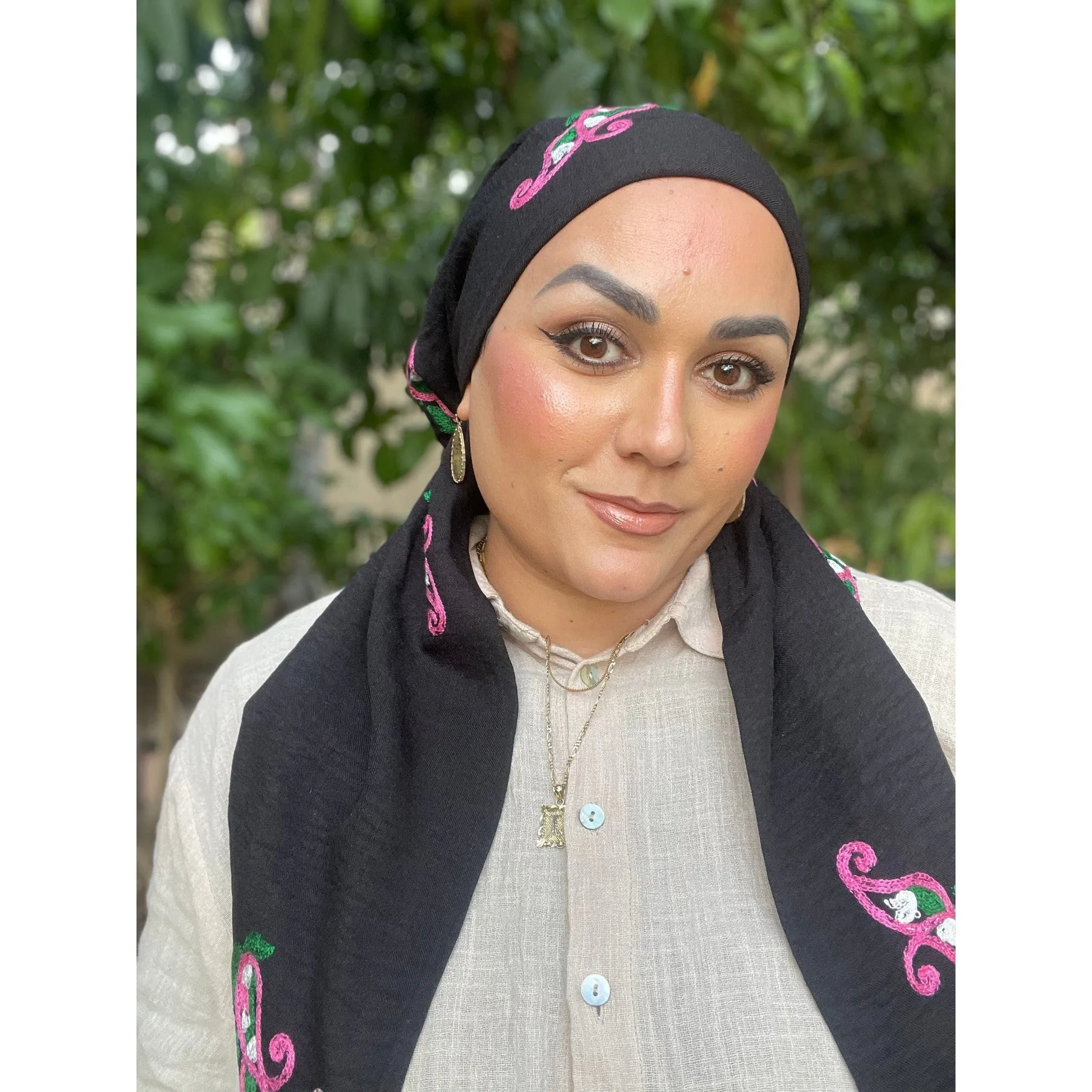 Linen Embroidered Pretied w/ VELVET HEADBAND & Adjustable Circumference - Black/Pink