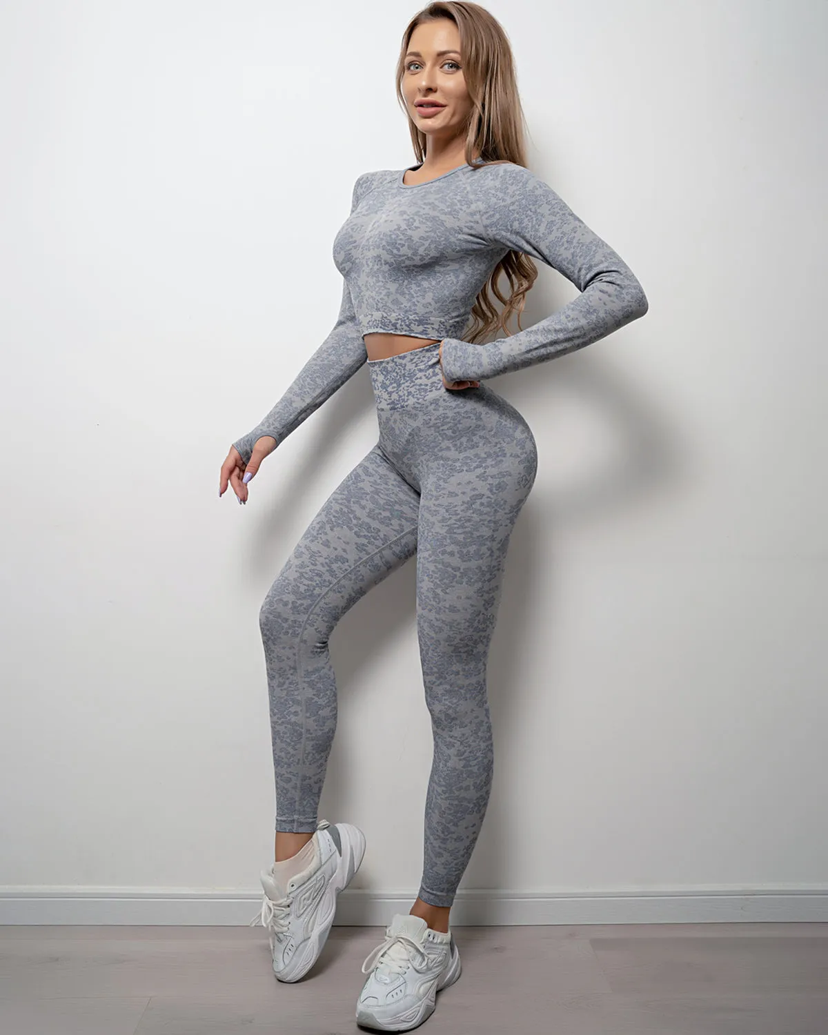 Omira Long Sleeve - Grey
